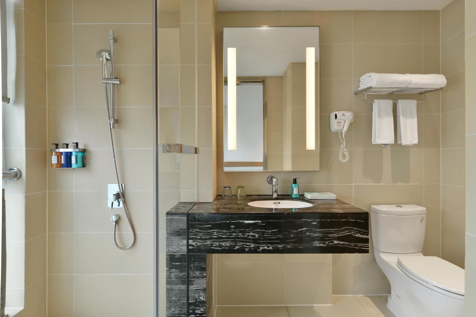 Holiday Inn Express Chengdu Huanhuaxi By Ihg-Near Jinsha Site Musem,Near Wuhou Temple Museum,Welcome Drinks,Free Gym,Free Self-Service Laundry Kültér fotó